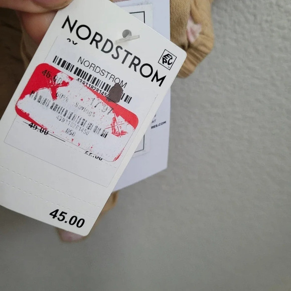 NWT BP. Women's Crop Blouse Top Size 3X Beige Floral 100% Viscose Short Sleeves - Picture 9 of 9